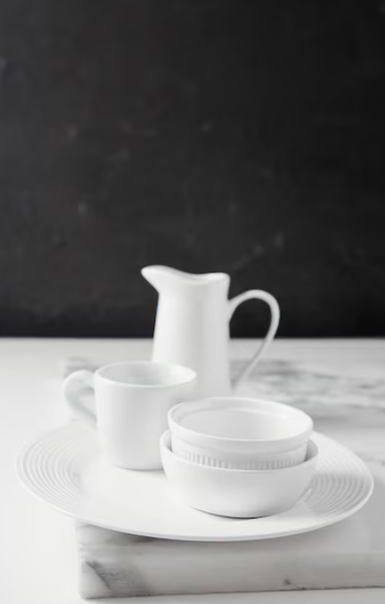 White Dining Set of 96 Pieces / 8 People Set